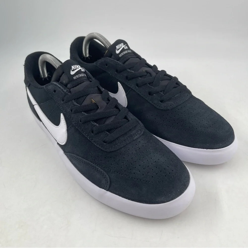 NIB! 👞 Nike Unisex SB Heritage Vulc Black Skateboard Shoes Sneakers - Size 10
